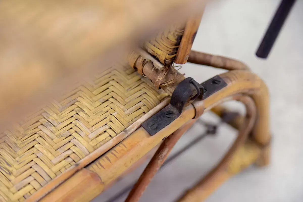 Illustration numéro 4 du produit Fauteuil en rotin Bauhaus avec ottoman par Erich Dieckmann, 1930