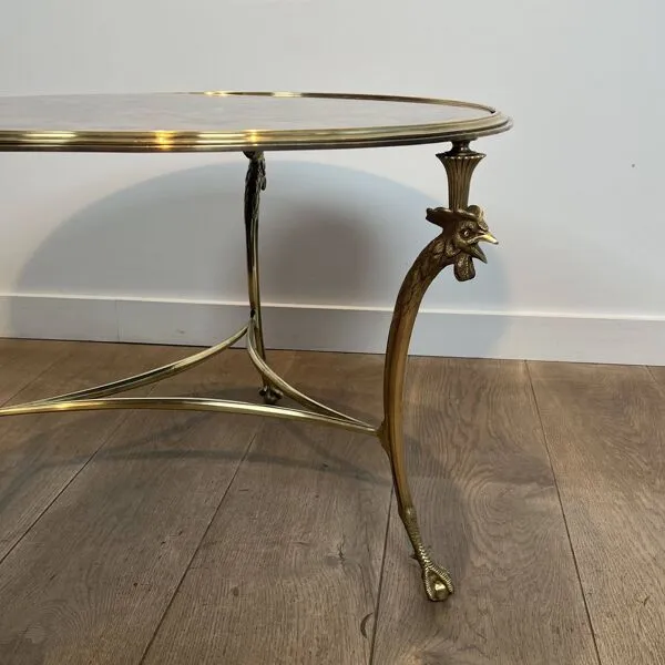 Illustration numéro 4 du produit Table Basse Circulaire Tripode ''Aux Coqs'' en Bronze et Miroir Églomisé, Mai