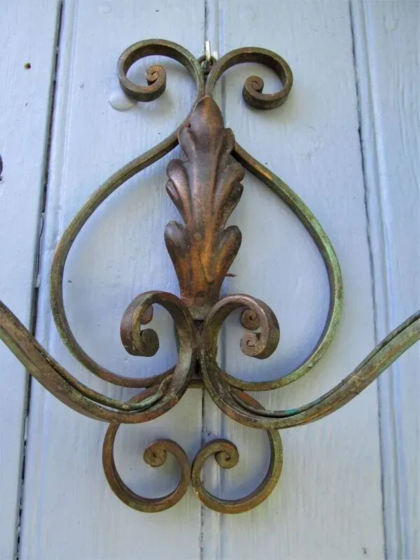 Illustration numéro 4 du produit Art Deco Wrought Iron Wall Sconces: French Tole Twin Arm Lights