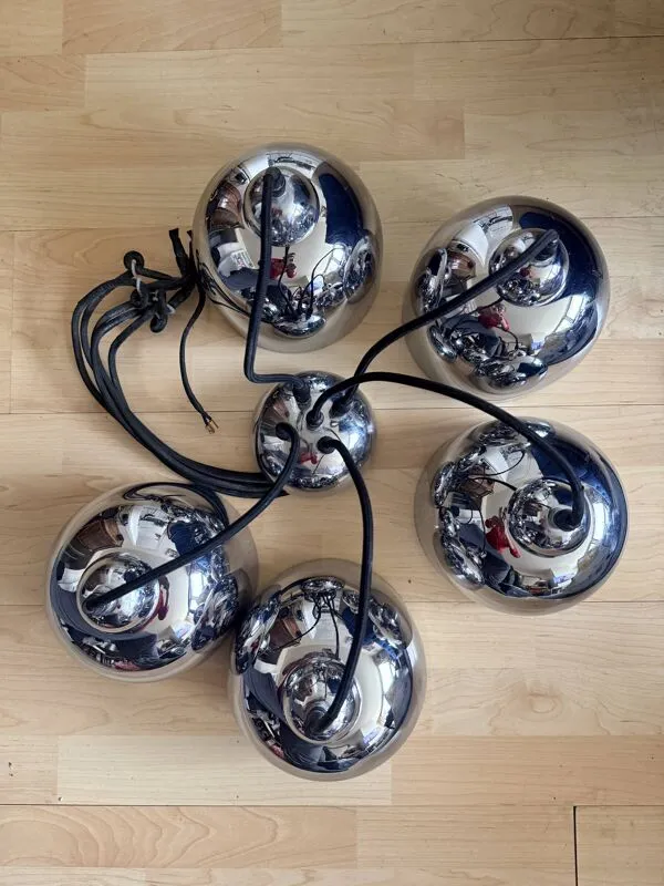 Illustration numéro 4 du produit Suspension cloches