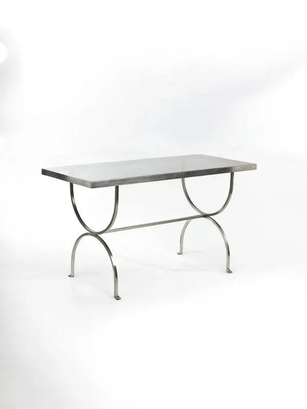 Illustration numéro 4 du produit Console en acier brossé et verre fumé Moderniste - 1970