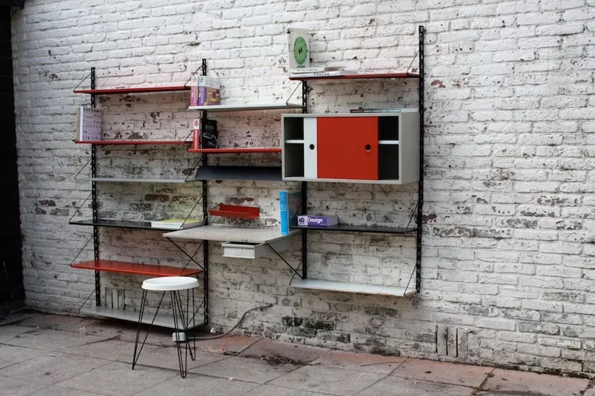 Illustration numéro 4 du produit Etagère par Tjerk Reijenga pour Pilastro, dutch design 1955