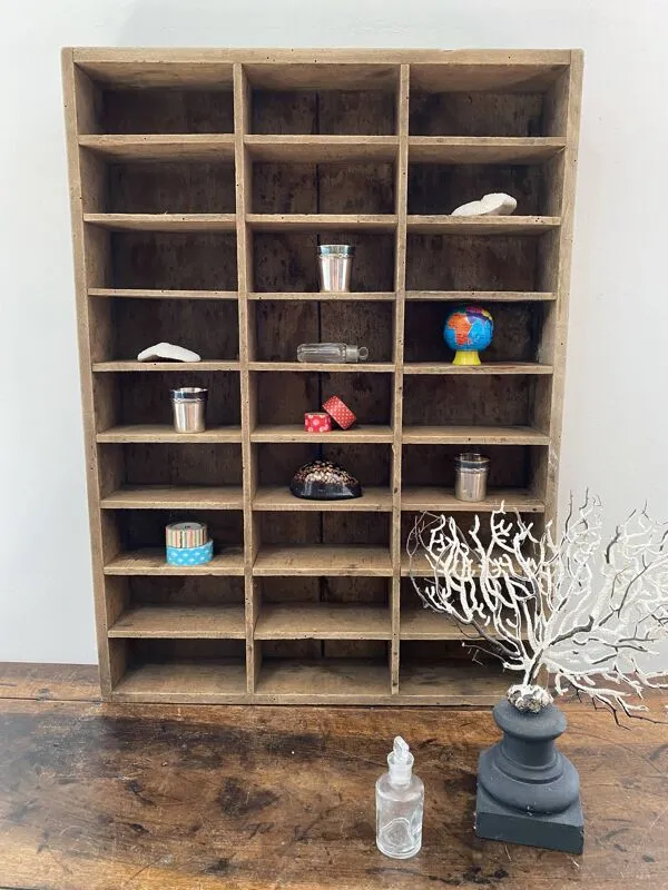 Illustration numéro 4 du produit Casier d'atelier