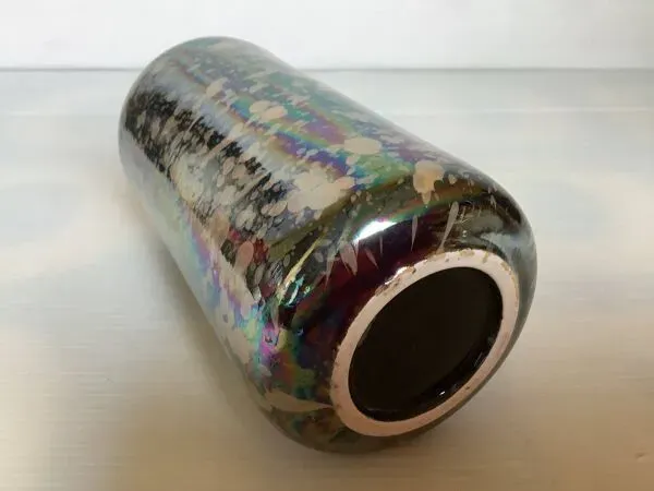 Illustration numéro 4 du produit Petit vase moucheté irisé