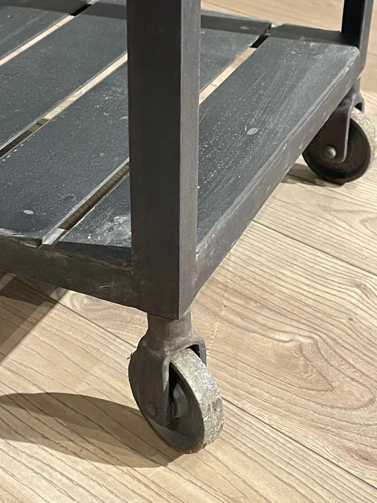 Illustration numéro 4 du produit Casier industriel