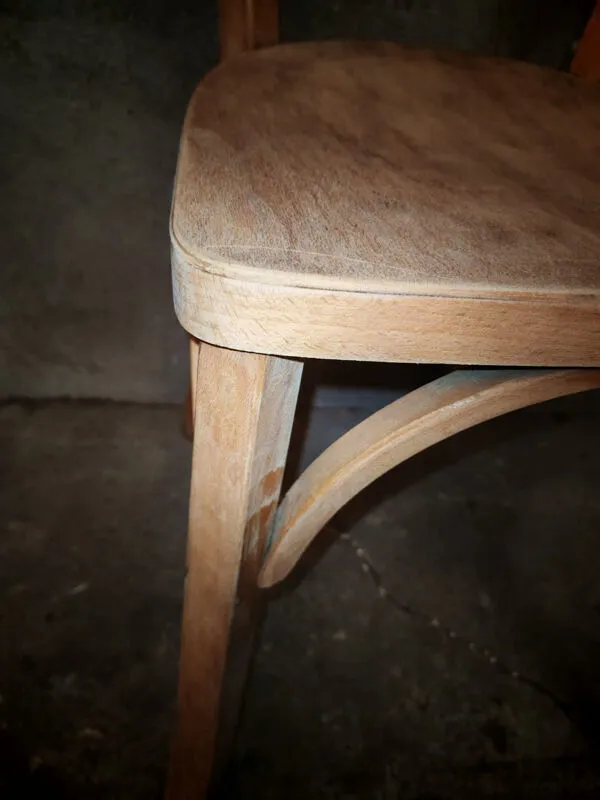 Illustration numéro 4 du produit Chaise bistrot type Baumann