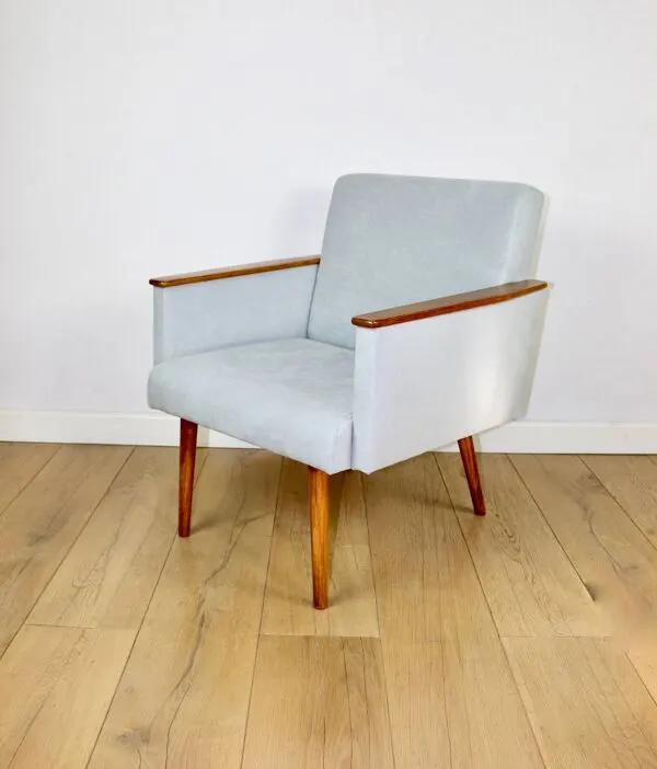 Illustration numéro 4 du produit Fauteuil loft Art Déco vintage - ciel bleu