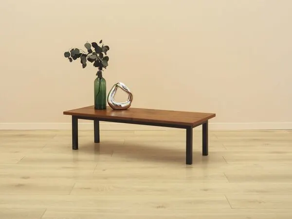 Illustration numéro 4 du produit Table basse en teck danois avec base en métal, années 1960