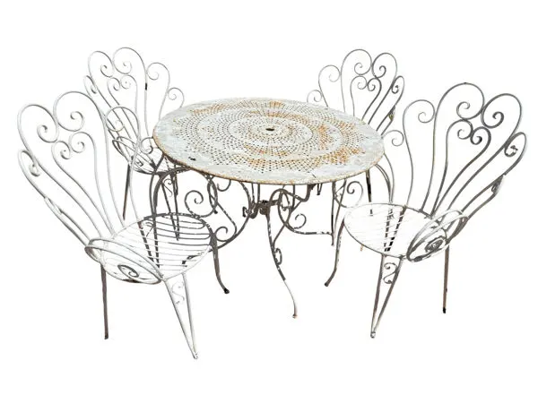 Illustration numéro 4 du produit Table de jardin des années 50 France