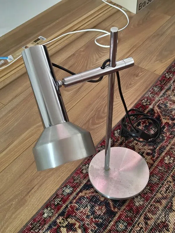 Illustration numéro 4 du produit Lampe de Bureau Vintage Chrome & Aluminium – Design 70s – Réglable