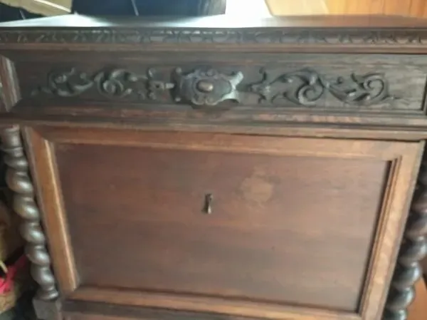 Illustration numéro 4 du produit Meuble de metier notaire