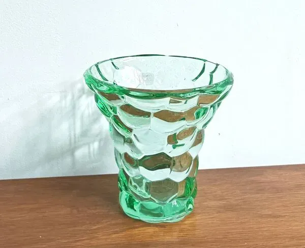 Illustration numéro 4 du produit Vase art déco Pierre d'Avesn nid d'abeille vert