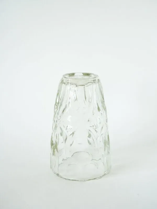 Illustration numéro 4 du produit grand vase en verre moulé, Art Déco, 1930 - 20 X 14 cm