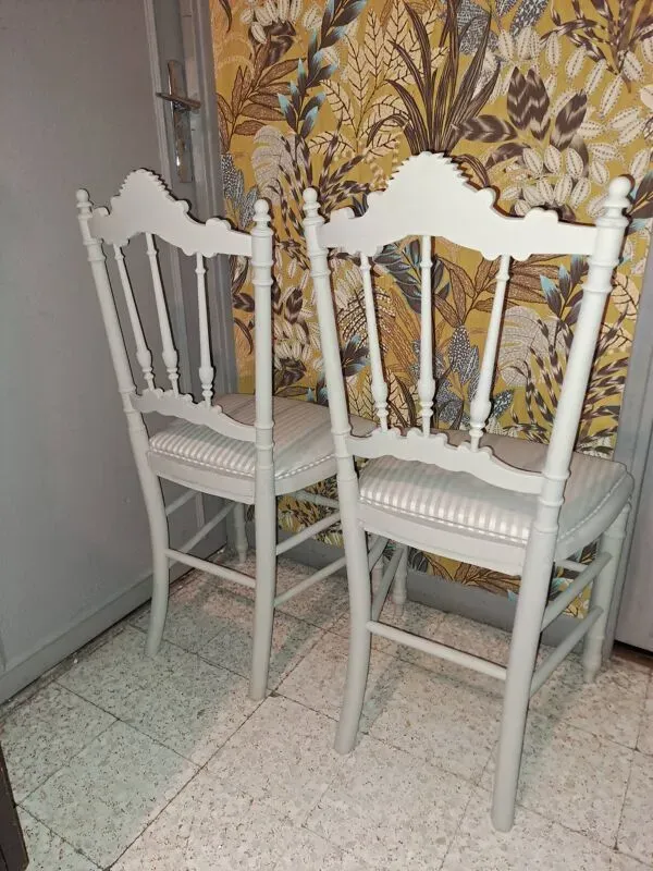 Illustration numéro 4 du produit Lot de 2 chaises opéra style empire refaite tissu rayé xix coloris beige