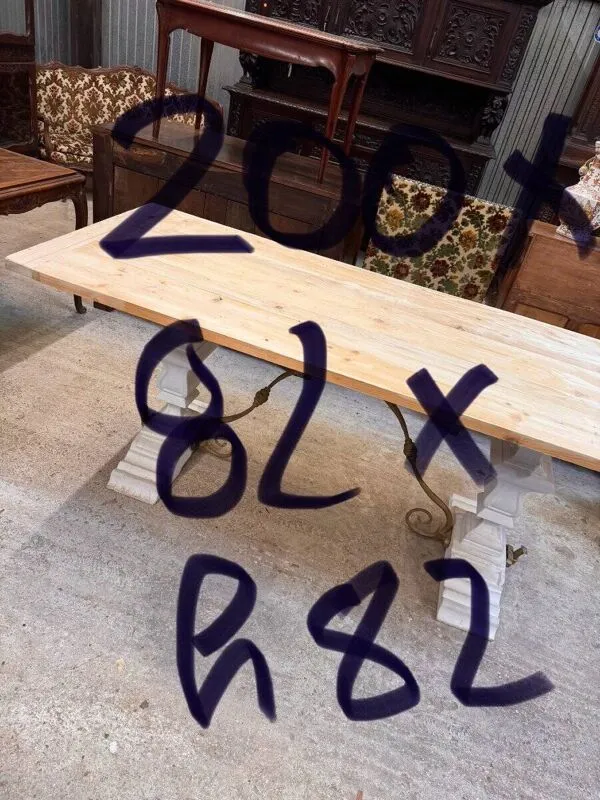 Illustration numéro 4 du produit Table industrielle avec plateau aérogommé et piétement blanchi