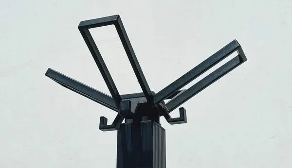 Illustration numéro 4 du produit Porte-Manteau Kartell de Michele De Lucchi & Tadao Takaichi. Vintage 90s