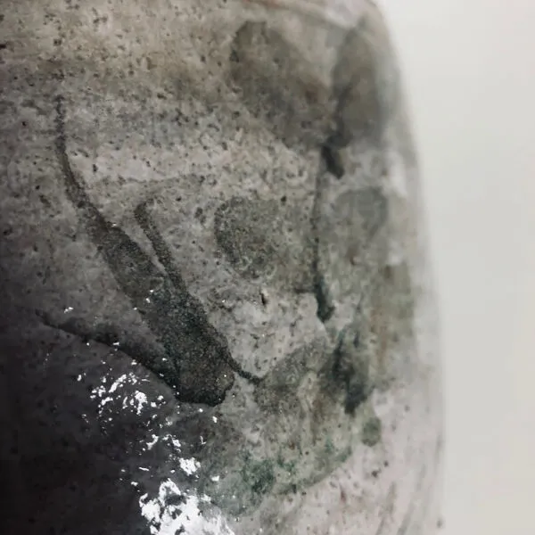 Illustration numéro 4 du produit Vase de Vallauris par Laurent Jacques et Juliette Mazaudois