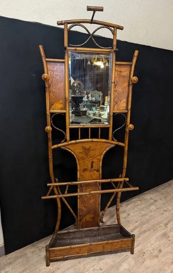 Illustration numéro 4 du produit Vestiaire art nouveau en bambou