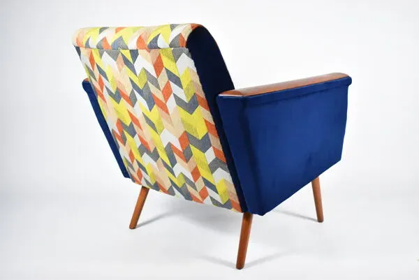 Illustration numéro 4 du produit Fauteuil du milieu du siècle 1960 velours bleu