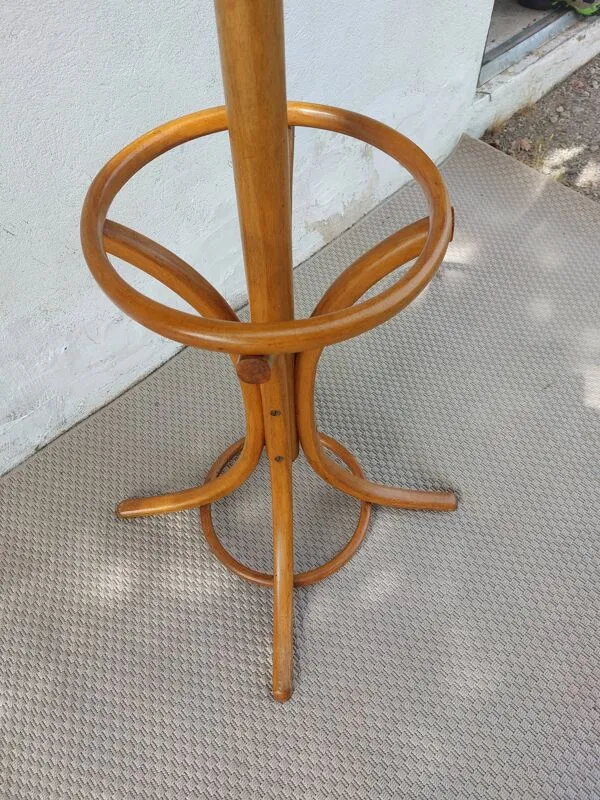 Illustration numéro 4 du produit portemanteau perroquet, bois massif