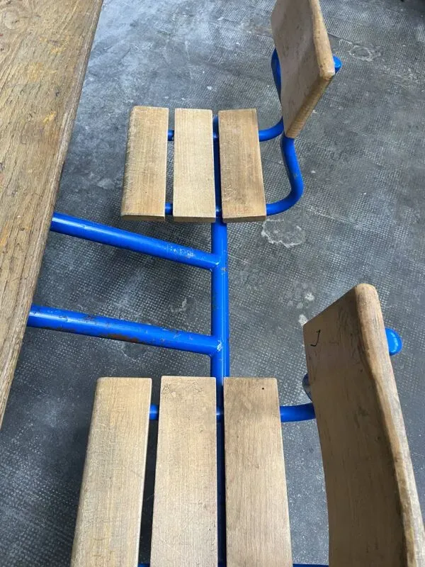 Illustration numéro 4 du produit Bureau d'écolier vintage