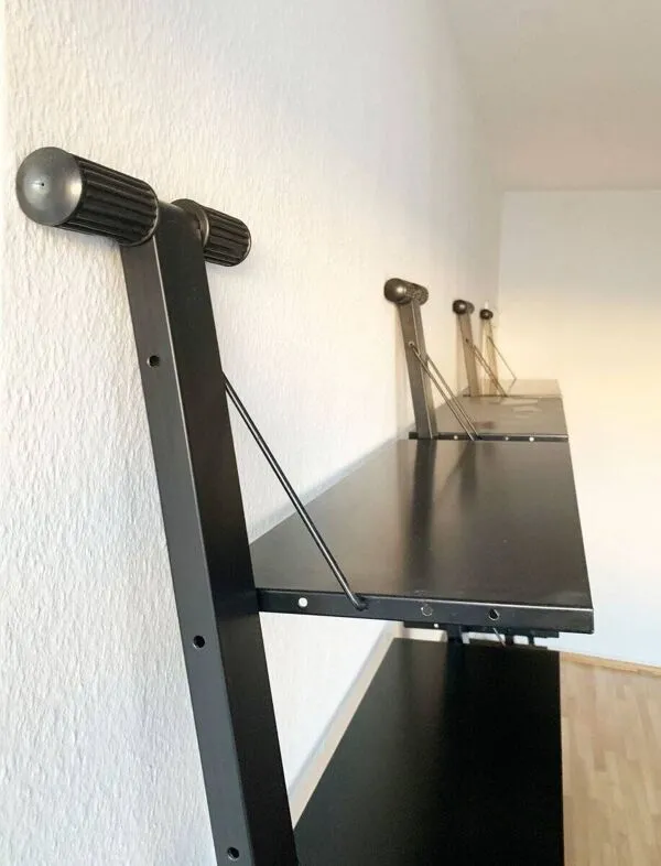 Illustration numéro 4 du produit Étagère graffiti italienne postmoderne par Rodney Kinsman pour Bieffeplast