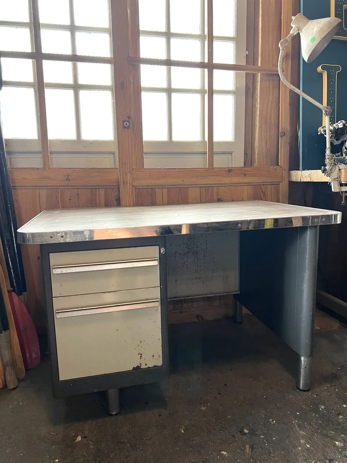 Illustration numéro 4 du produit Bureau vintage industrielle