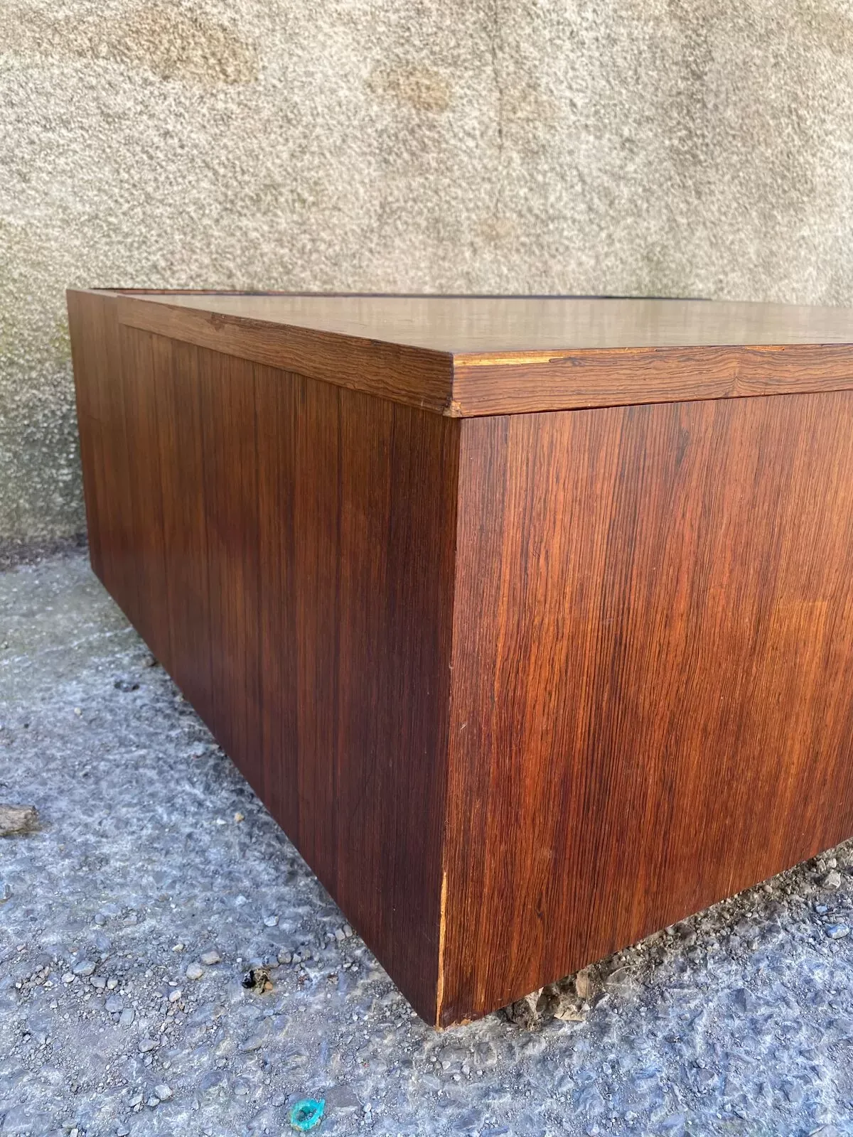 Illustration numéro 4 du produit Meuble bar jardinière design 1970 scandinave