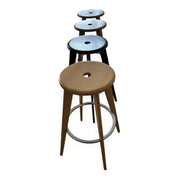 Illustration numéro 4 du produit 4 tabourets de bar Jean Prouvé - Vitra Edition 2002