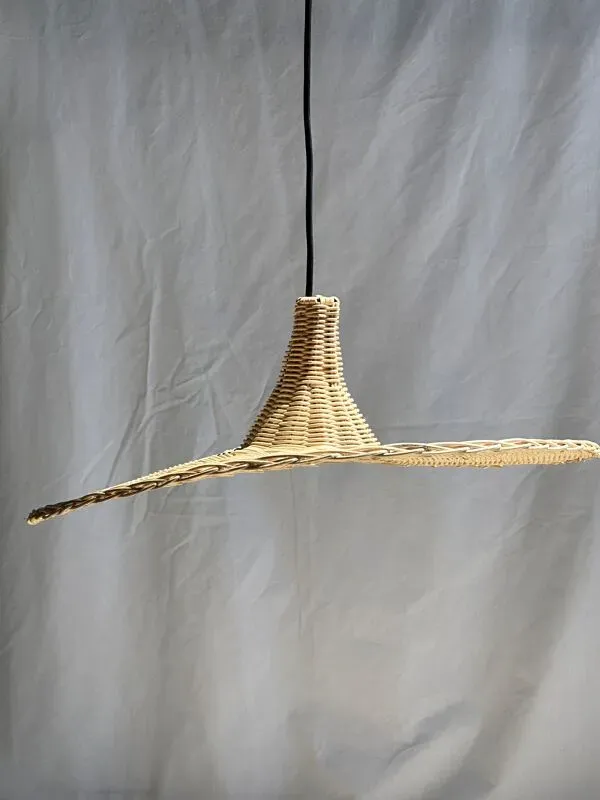 Illustration numéro 4 du produit Suspension en rotin en forme chapeau D:60cm