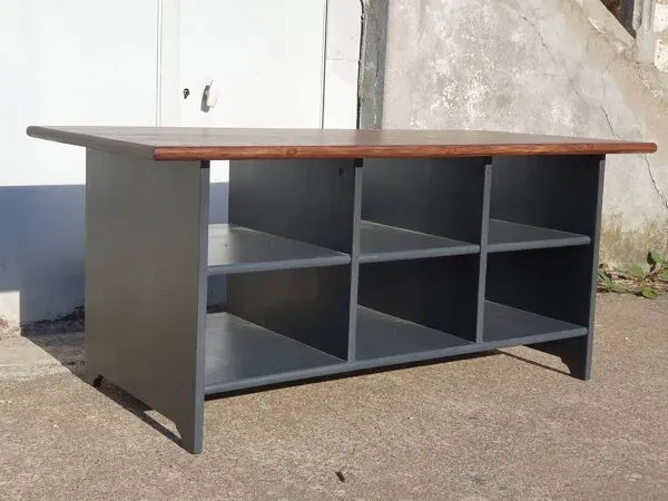 Illustration numéro 4 du produit Table basse style atelier