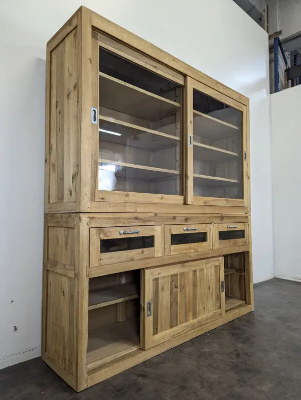 Illustration numéro 4 du produit Buffet industriel en pin