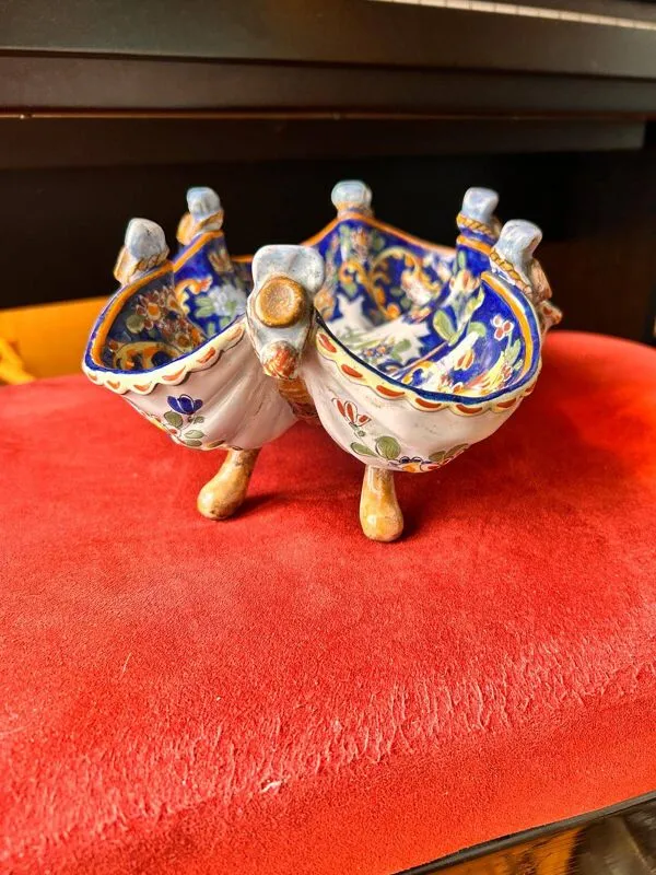 Illustration numéro 4 du produit Jardinière de table (remise en main propre uniquement)