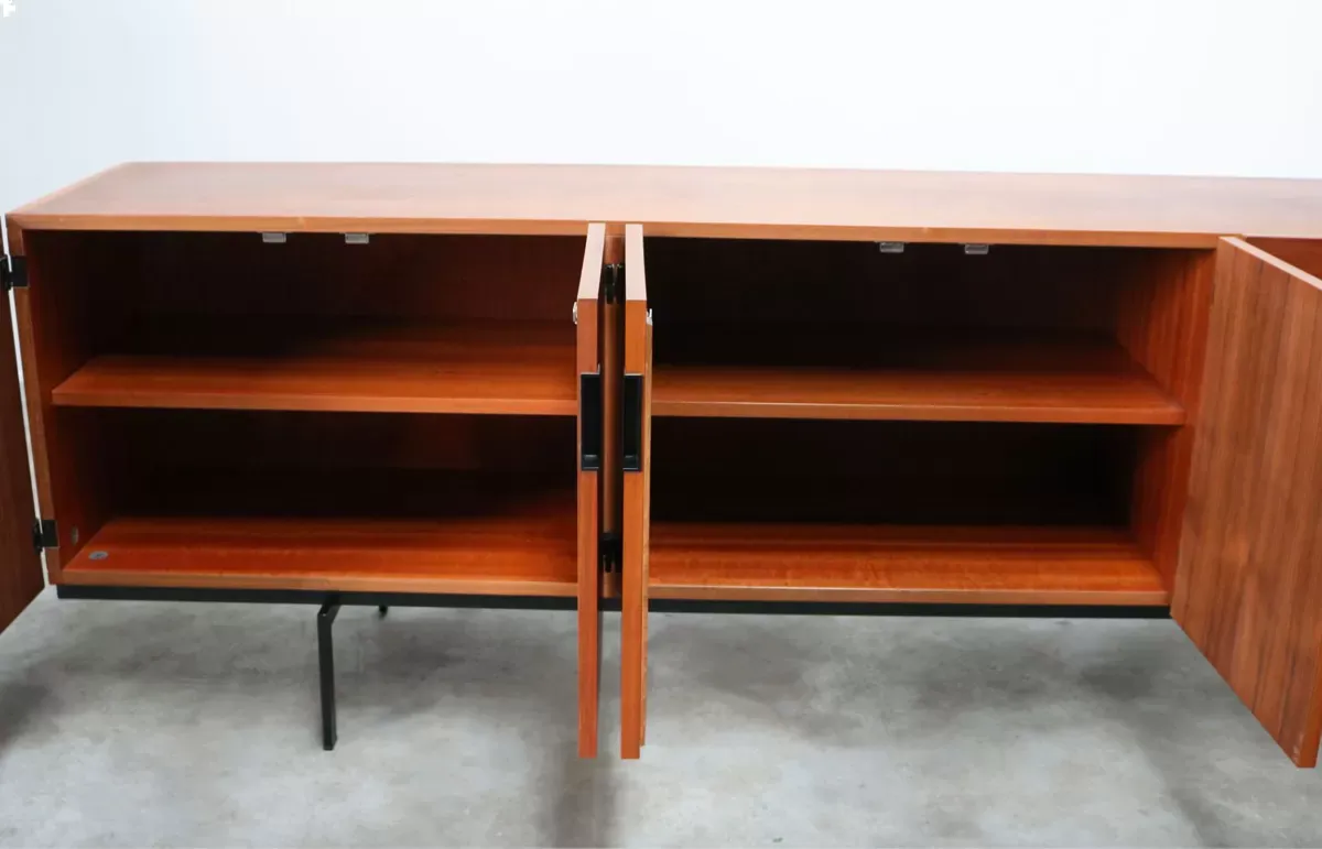 Illustration numéro 4 du produit Enfilade DU03 par Cees Braakman pour Pastoe 1954