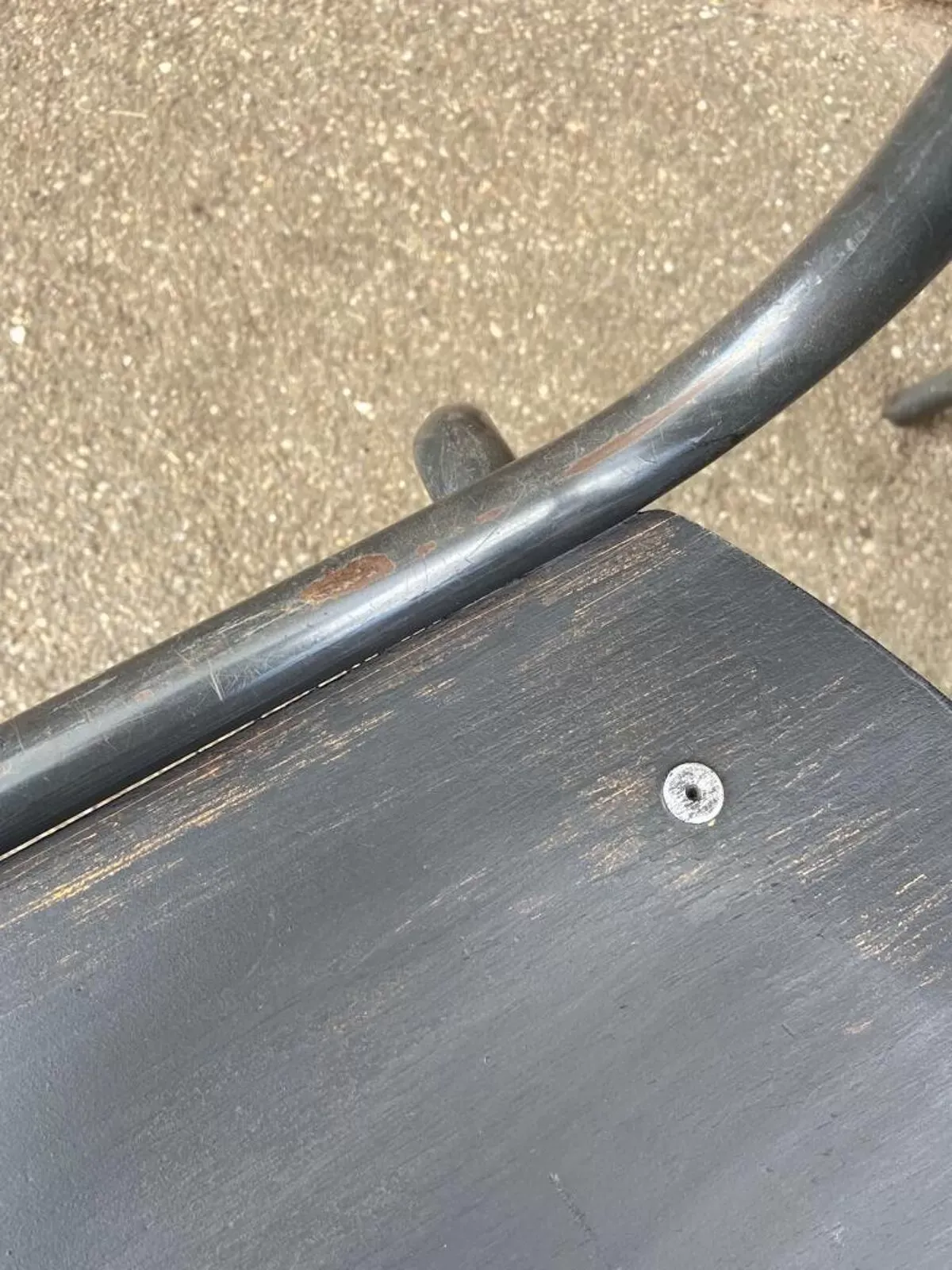 Illustration numéro 4 du produit 4 chaises industrielles d'école acier tubulaire et bois type mullca