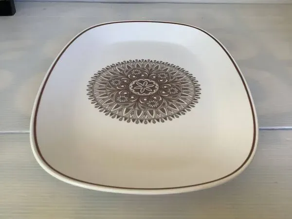 Illustration numéro 4 du produit Grand plat noritake Japan