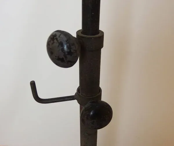 Illustration numéro 4 du produit Lampadaire industriel R G Levallois