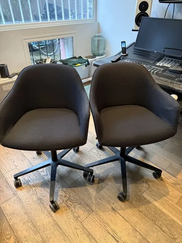 Illustration numéro 4 du produit Fauteuil de bureau Softshell Ronan & Erwan Bouroulec