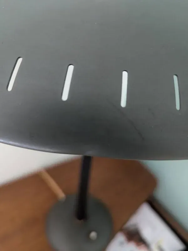 Illustration numéro 4 du produit Lampe verte dite soucoupe Evoluon de Louis Kalff pour Philips