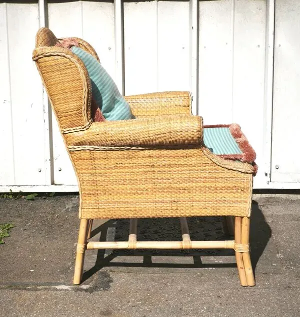 Illustration numéro 4 du produit Fauteuil en rotin