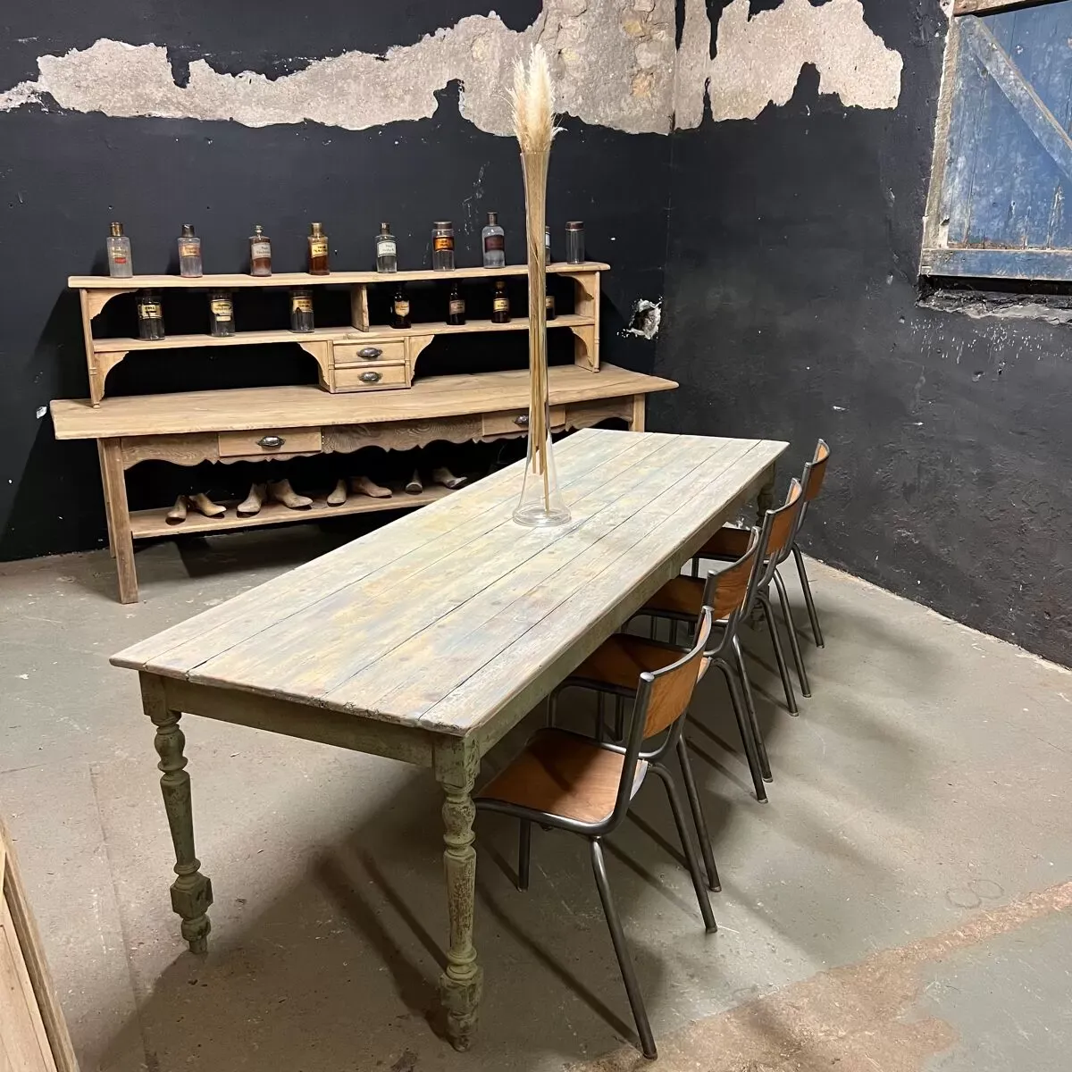 Illustration numéro 4 du produit Lot de chaises d’école Mulca patiné graphite