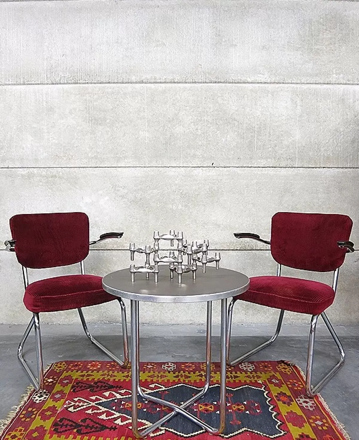 Illustration numéro 4 du produit Industrial Chair