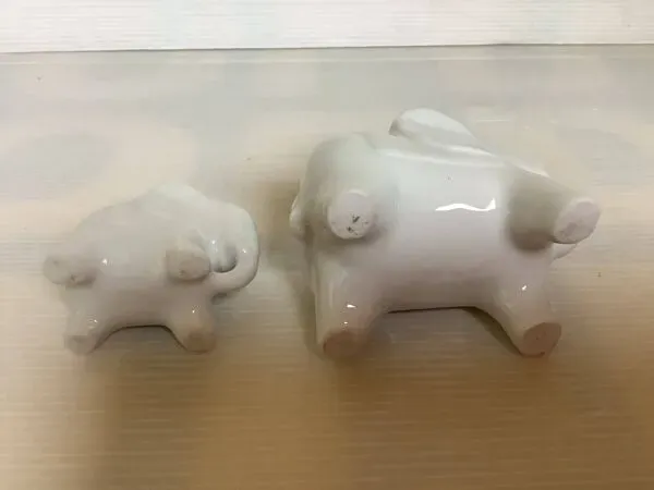 Illustration numéro 4 du produit Cendriers éléphants zoomorphe