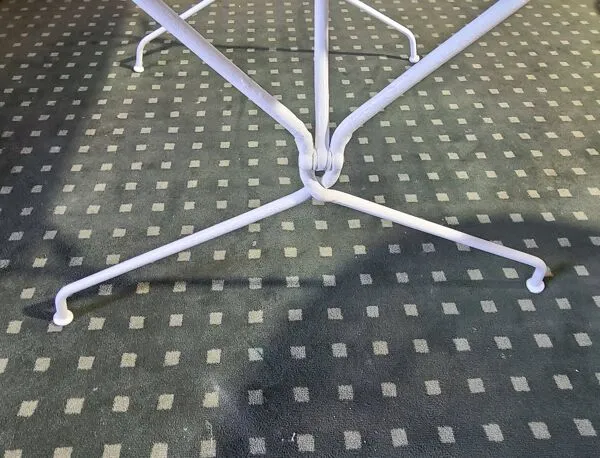 Illustration numéro 4 du produit Table de Jardin en Fer Forgé, 1900s