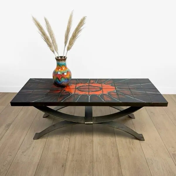 Illustration numéro 4 du produit Table basse Ferlor International acier brossé et céramique années 70
