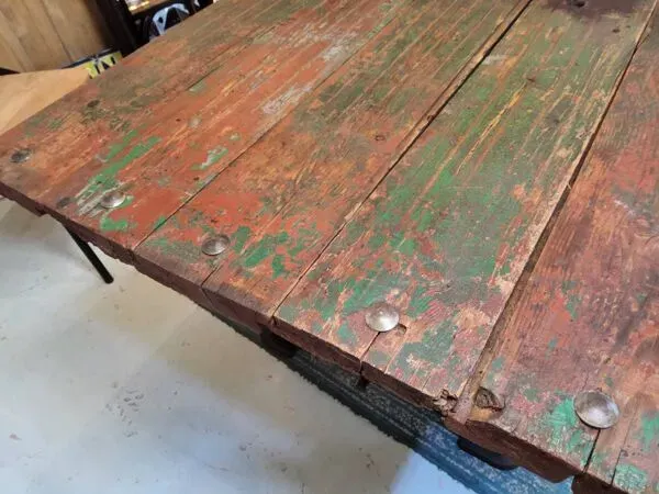 Illustration numéro 4 du produit Table industriel