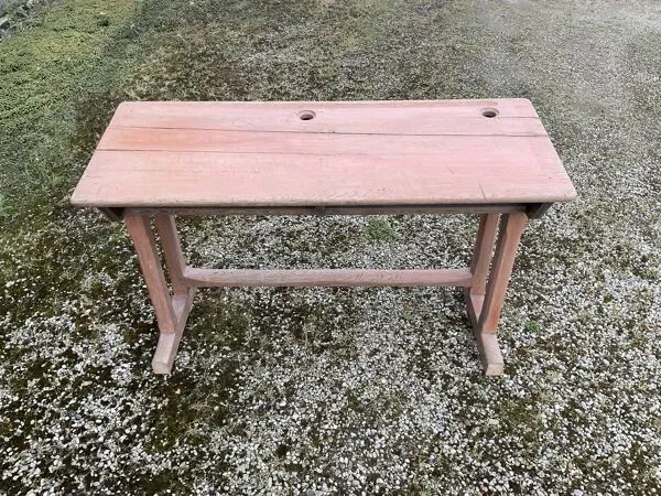 Illustration numéro 4 du produit Pupitre