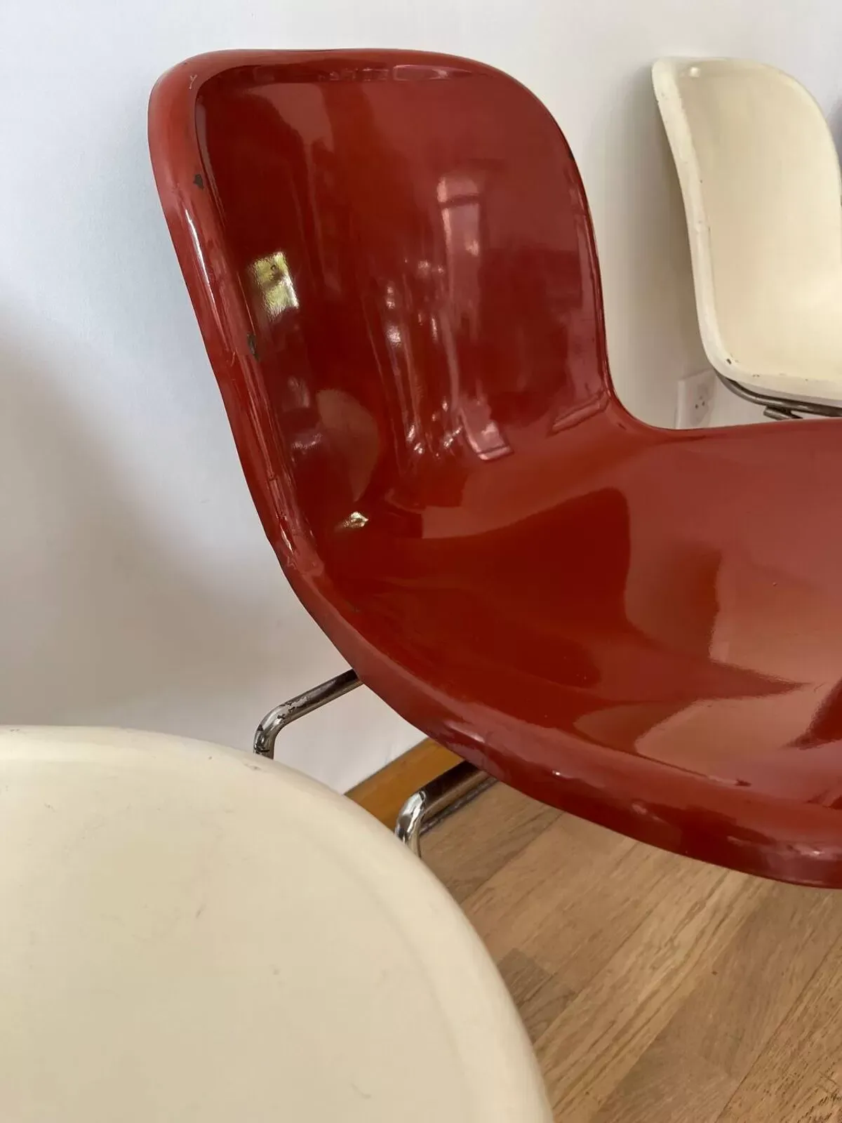 Illustration numéro 4 du produit 4 CHaiSeS - MaRC HeLD -  édition ''Créateurs'' 1970