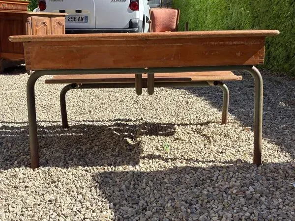 Illustration numéro 4 du produit Banc d'écolier ancien