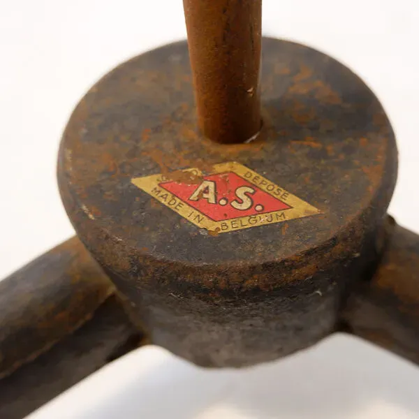 Illustration numéro 4 du produit Lampe sur pied articulée industrielle